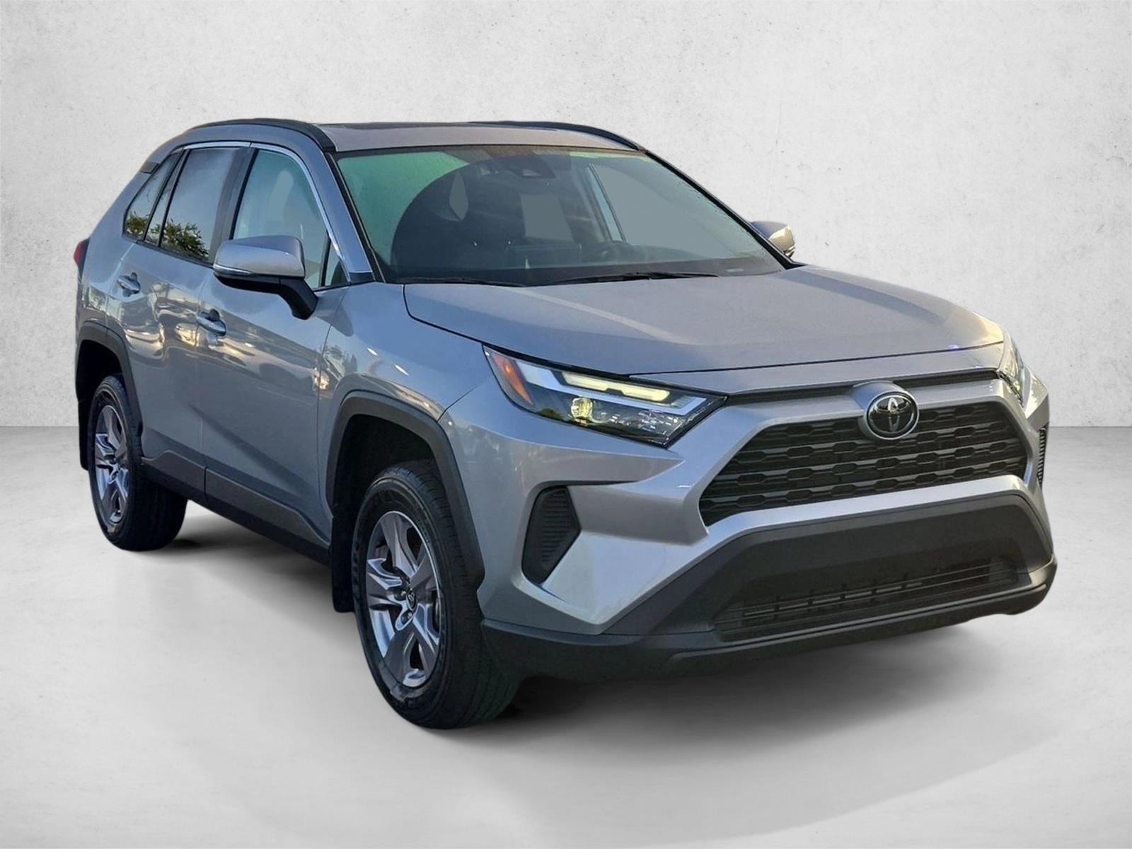 2024 Toyota RAV4 XLE FWD (GS)