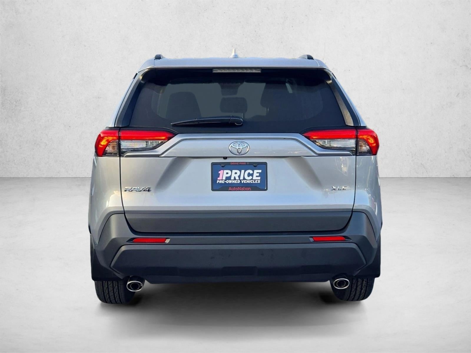 2024 Toyota RAV4 XLE FWD (GS)