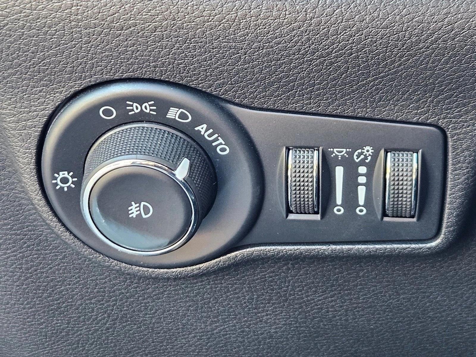 2022 Jeep Compass Altitude FWD