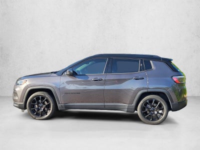 2022 Jeep Compass Altitude FWD