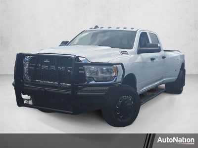 2020 RAM 3500 Tradesman 4x4 Crew Cab 8' Box