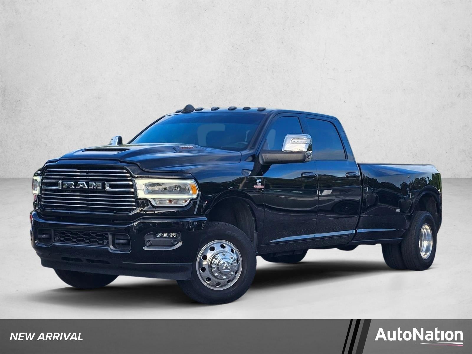 2024 RAM 3500 Laramie 4x4 Crew Cab 8' Box
