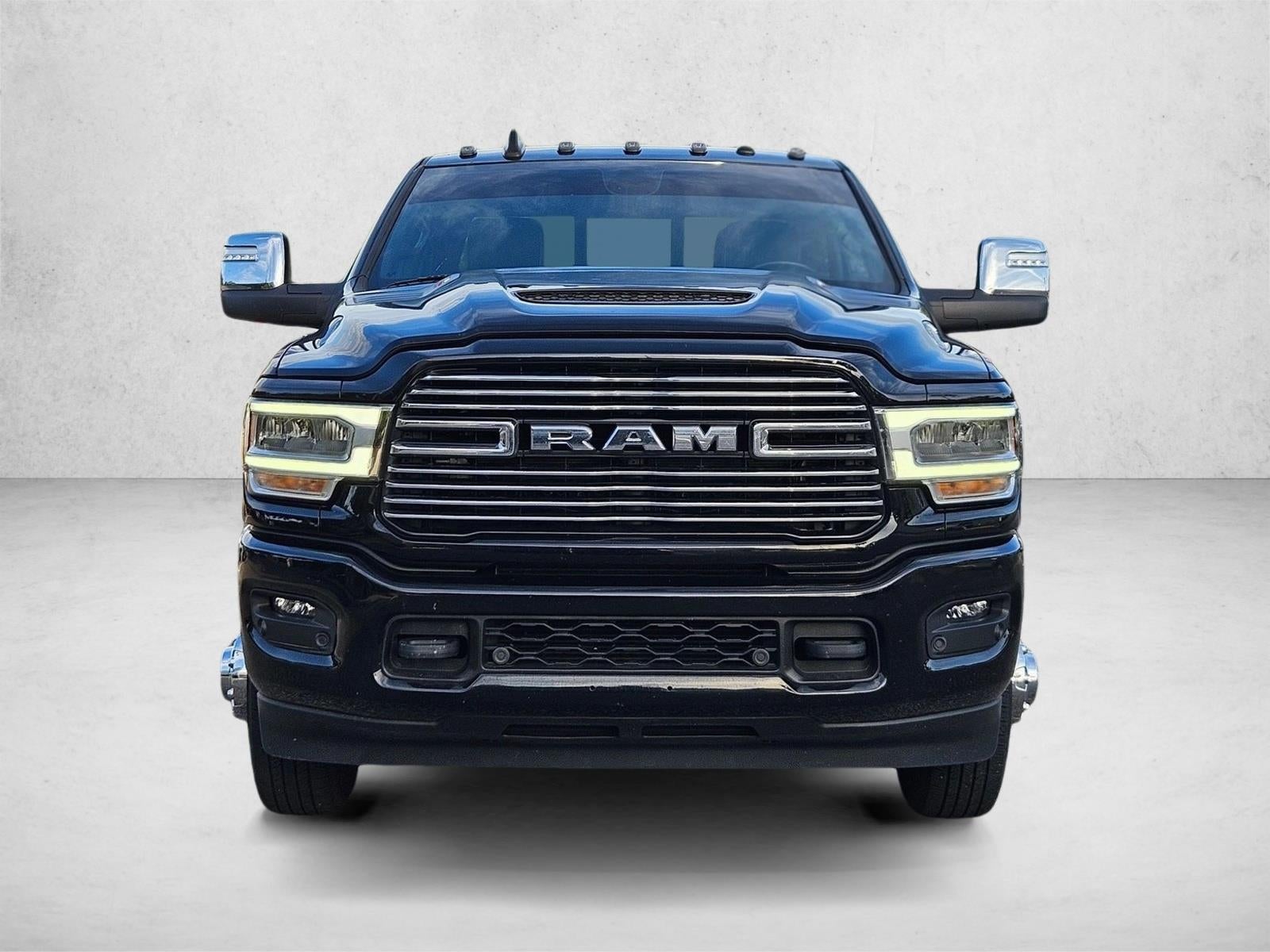 2024 RAM 3500 Laramie 4x4 Crew Cab 8' Box