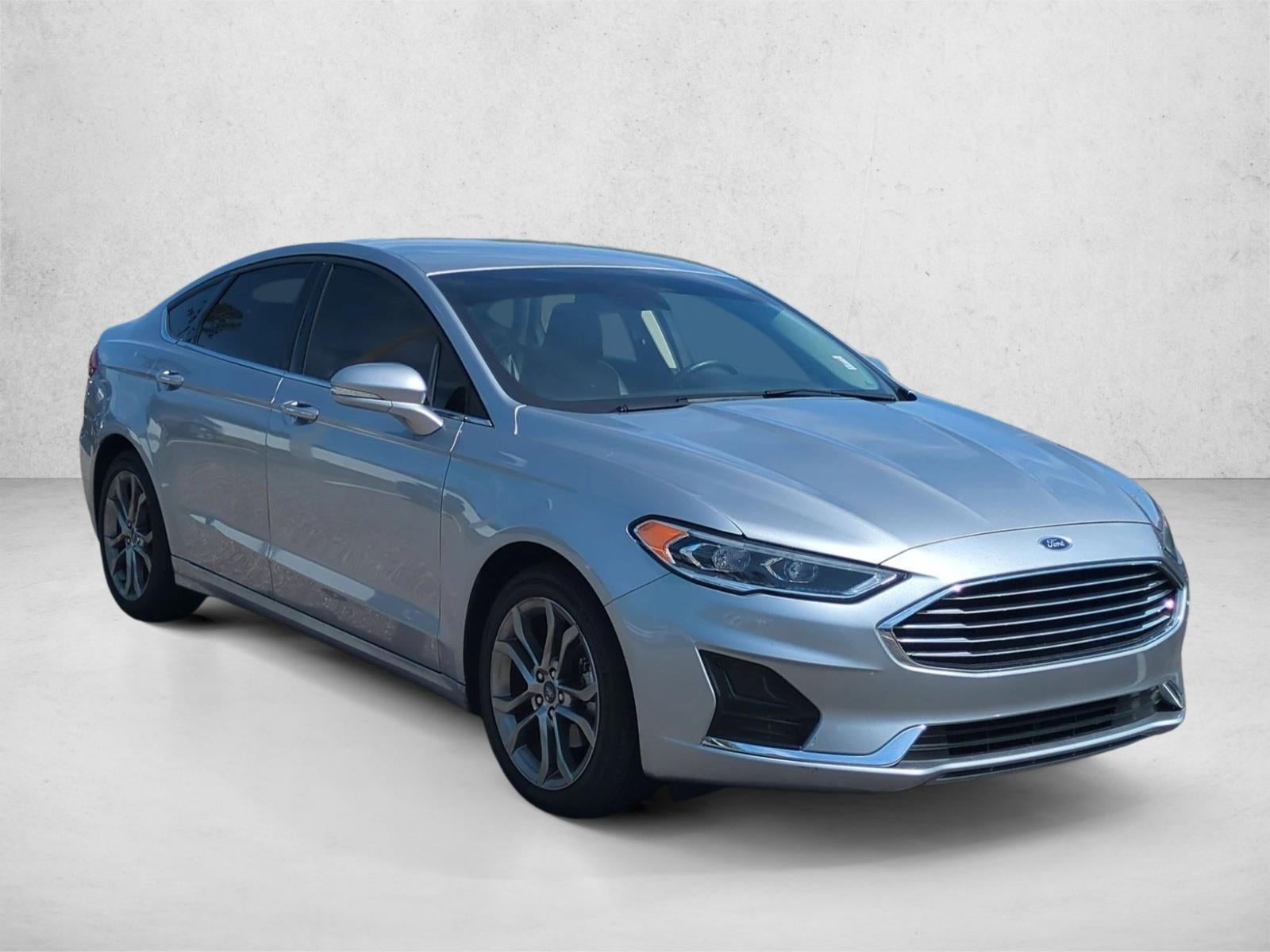 2020 Ford Fusion SEL FWD