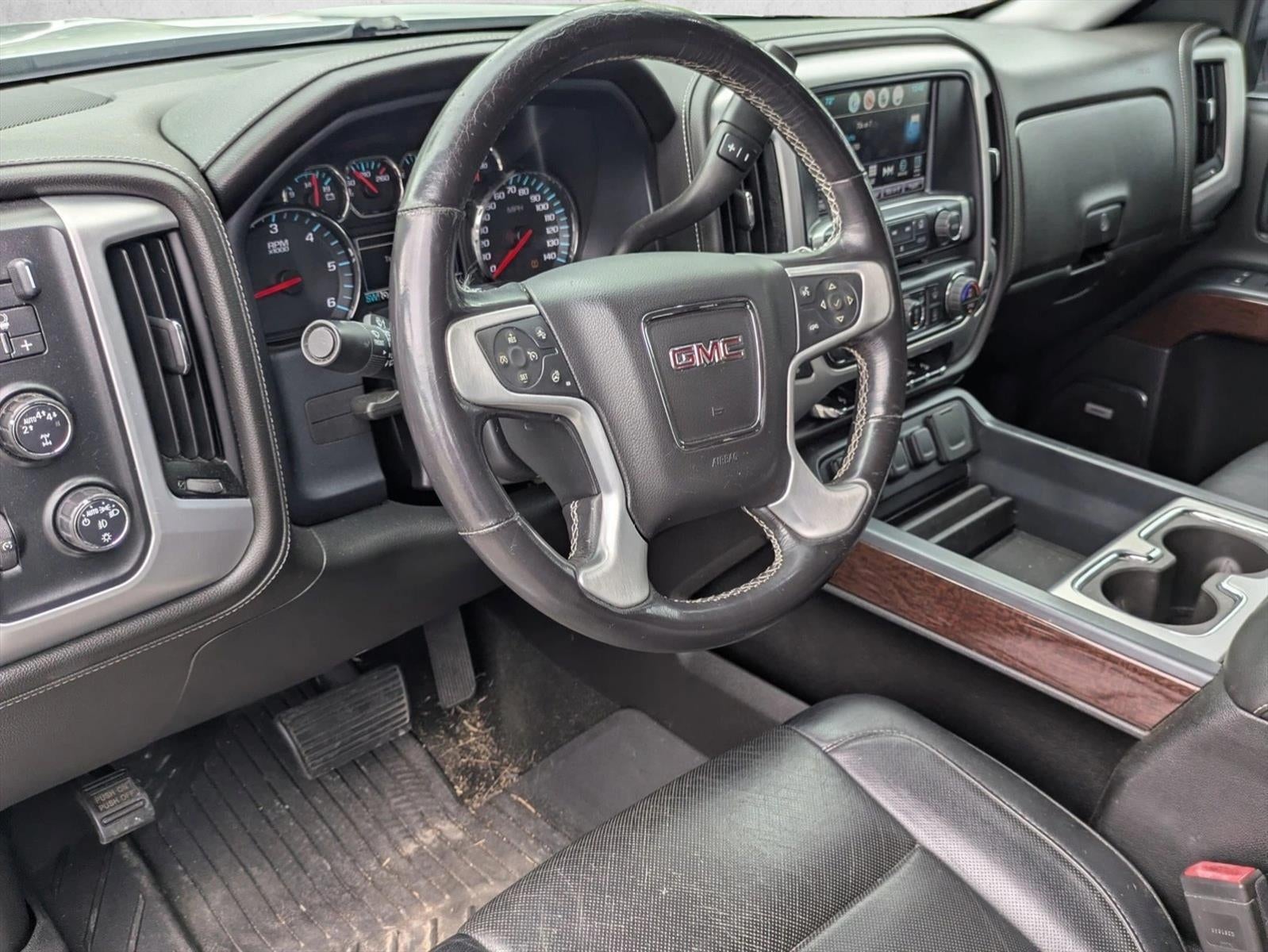 2017 GMC Sierra 1500 Crew Cab Short Box 4-Wheel Drive SLT