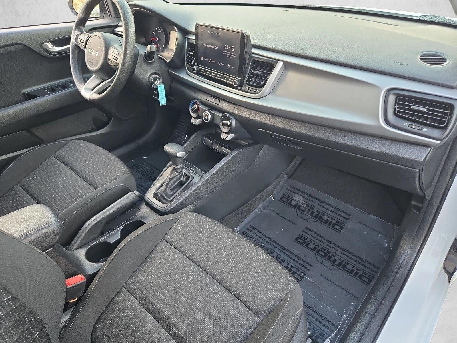2023 Kia Rio 5-Door S IVT