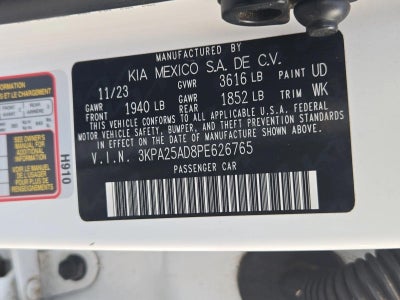 2023 Kia Rio 5-Door S IVT