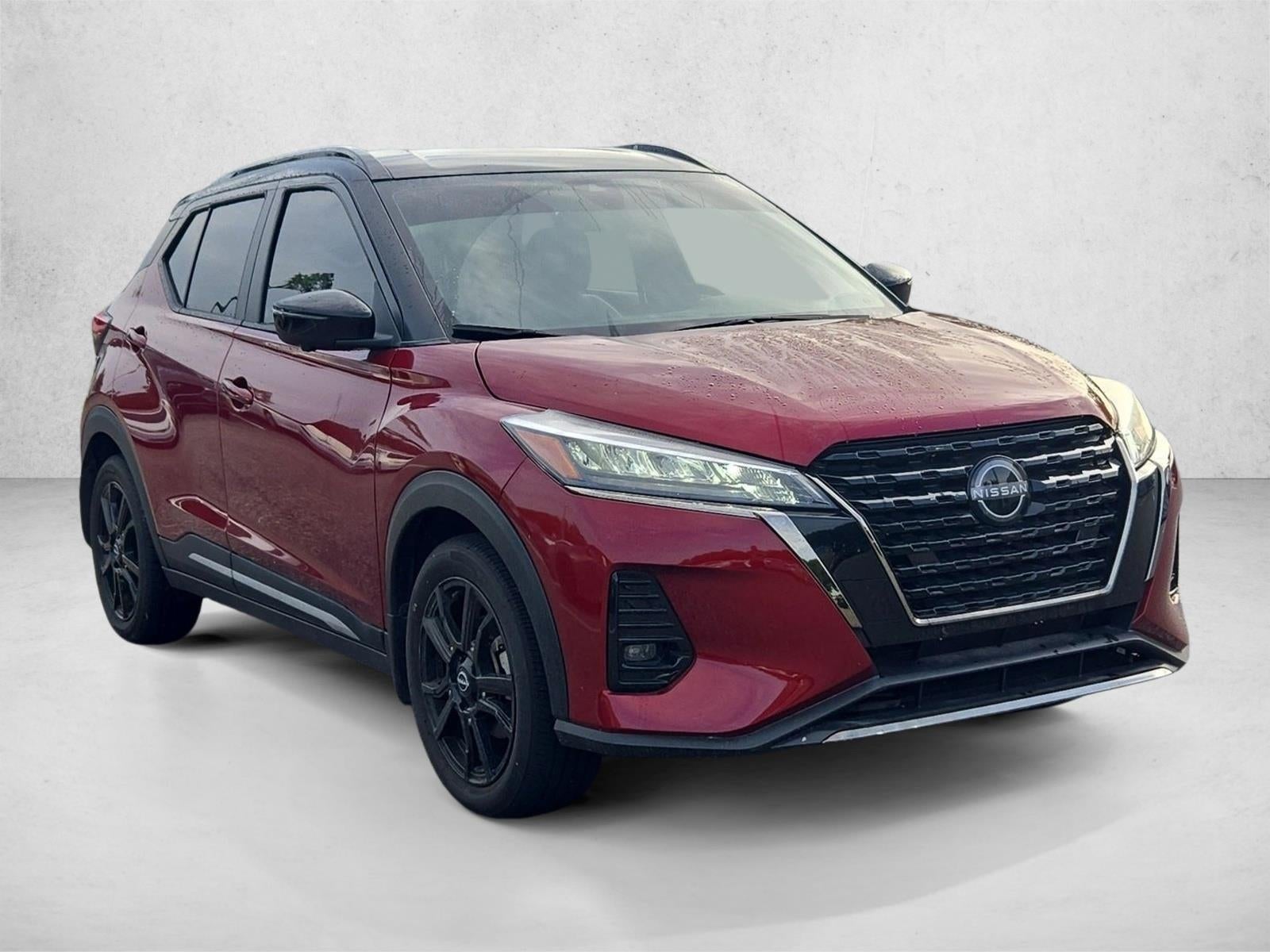 2024 Nissan Kicks SR FWD