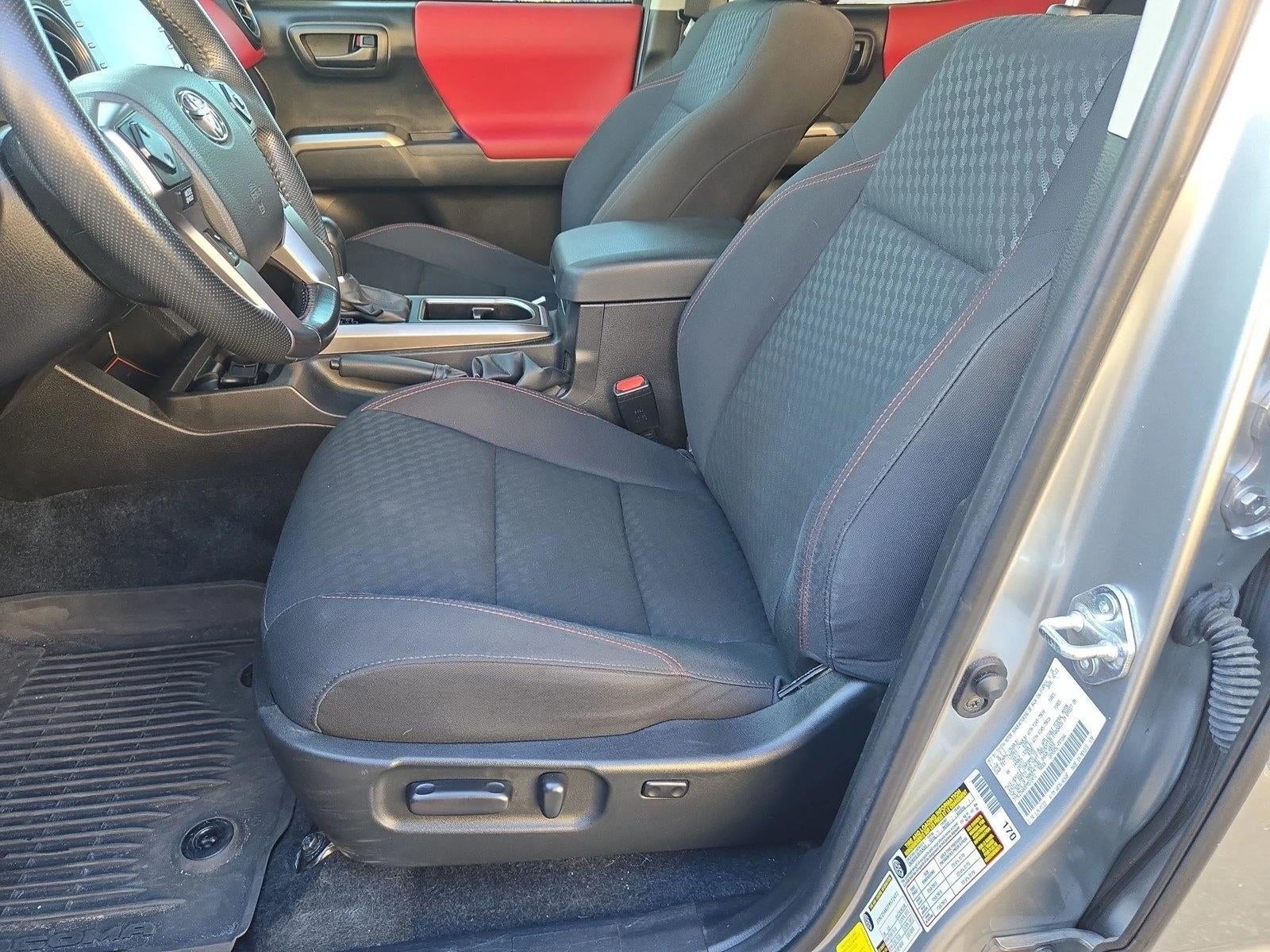 2023 Toyota Tacoma 4WD 4WD SR5 Double Cab 5' Bed V6 AT (GS)