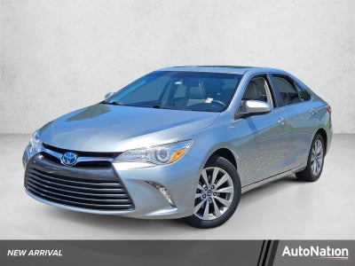 2017 Toyota Camry Hybrid XLE CVT (Natl)