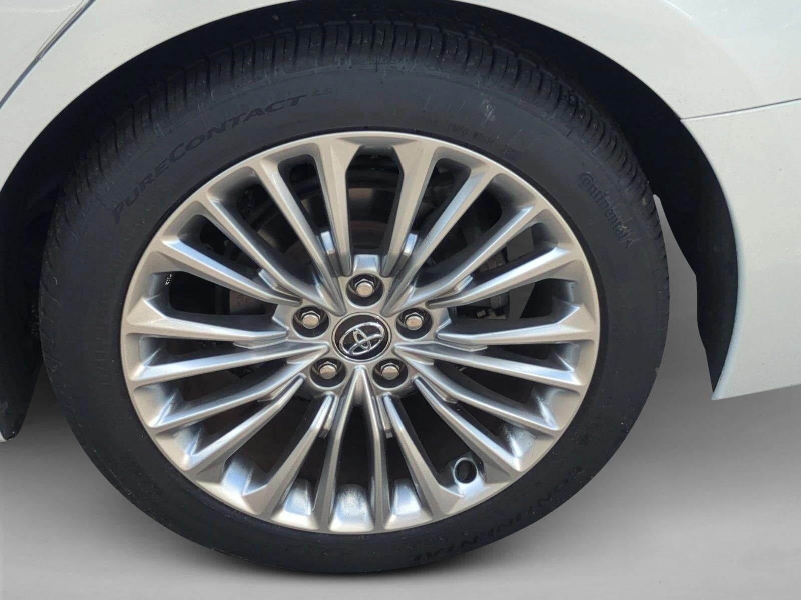 2020 Toyota Avalon Hybrid Limited (Natl)