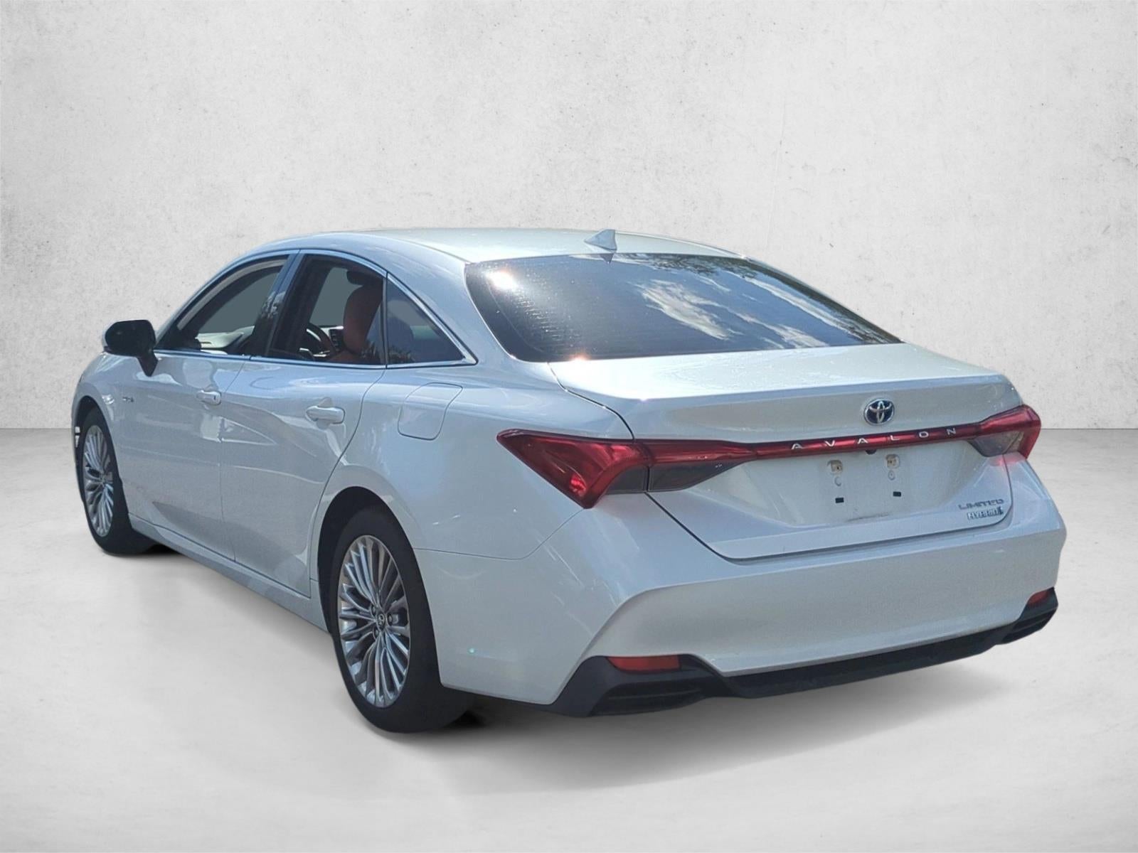 2020 Toyota Avalon Hybrid Limited (Natl)