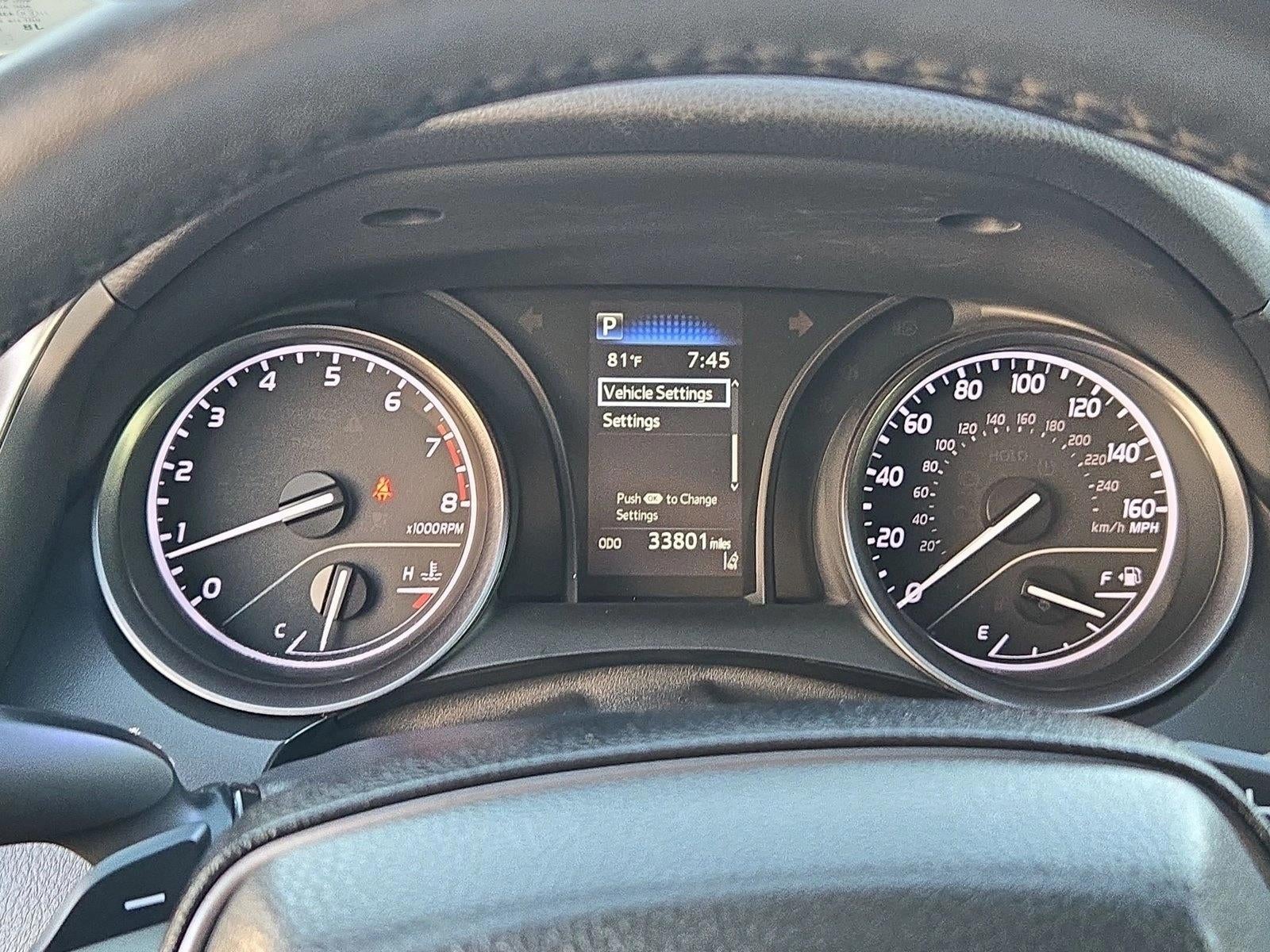 2023 Toyota Camry SE Auto (SE)