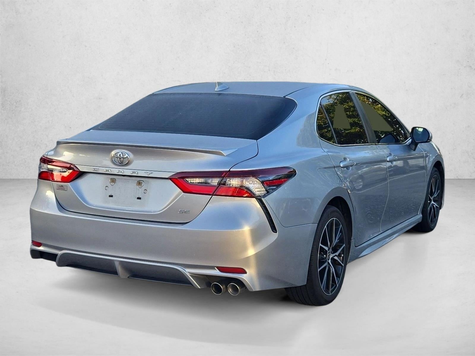 2023 Toyota Camry SE Auto (SE)