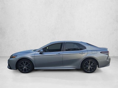 2023 Toyota Camry SE Auto (SE)
