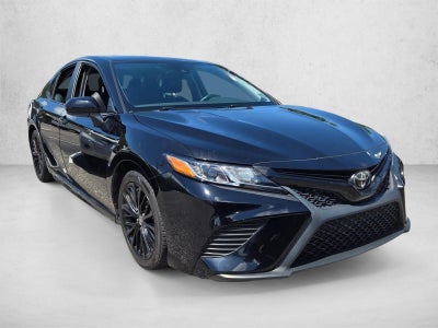 2020 Toyota Camry SE Nightshade Auto AWD (Natl)