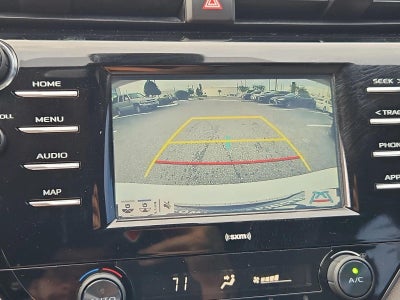 2020 Toyota Camry SE Auto (SE)