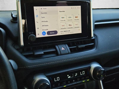 2023 Toyota RAV4 Hybrid XLE AWD (Natl)