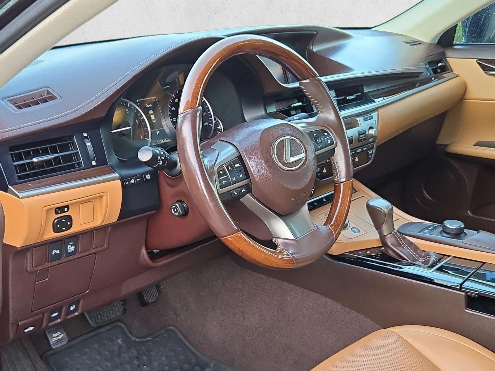 2016 Lexus ES 350 4dr Sdn