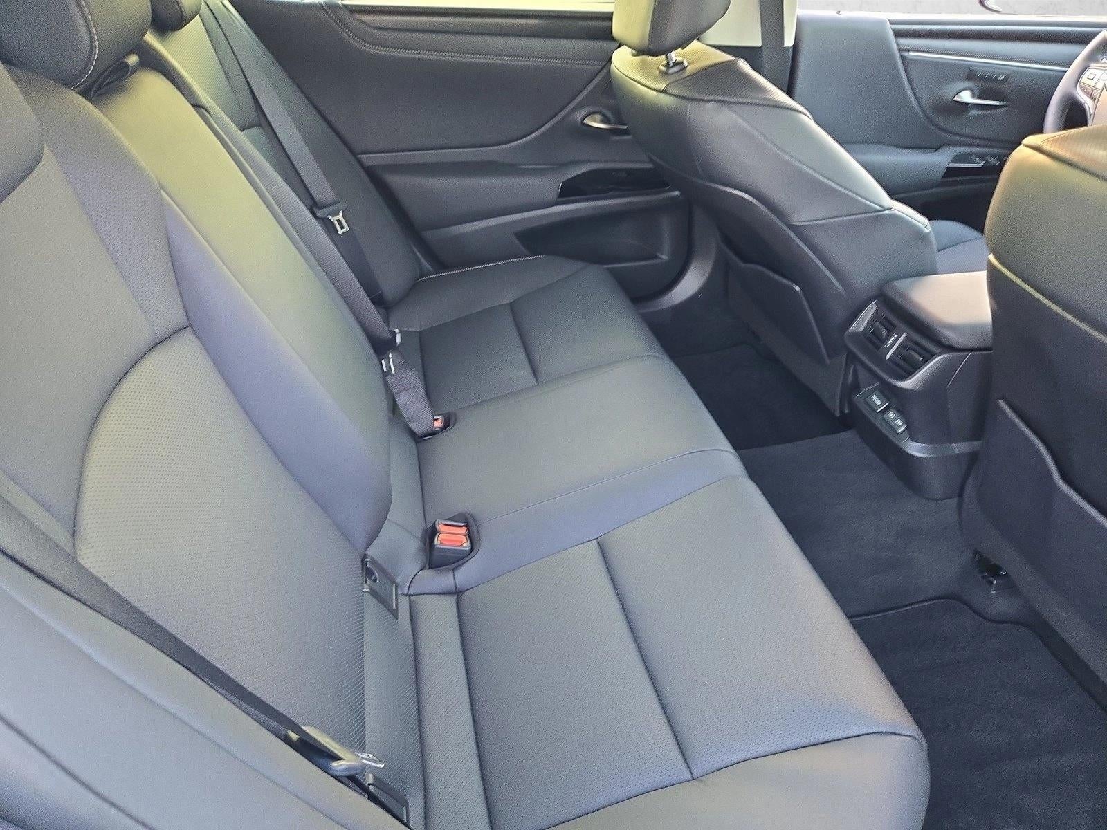 2023 Lexus ES 250 AWD