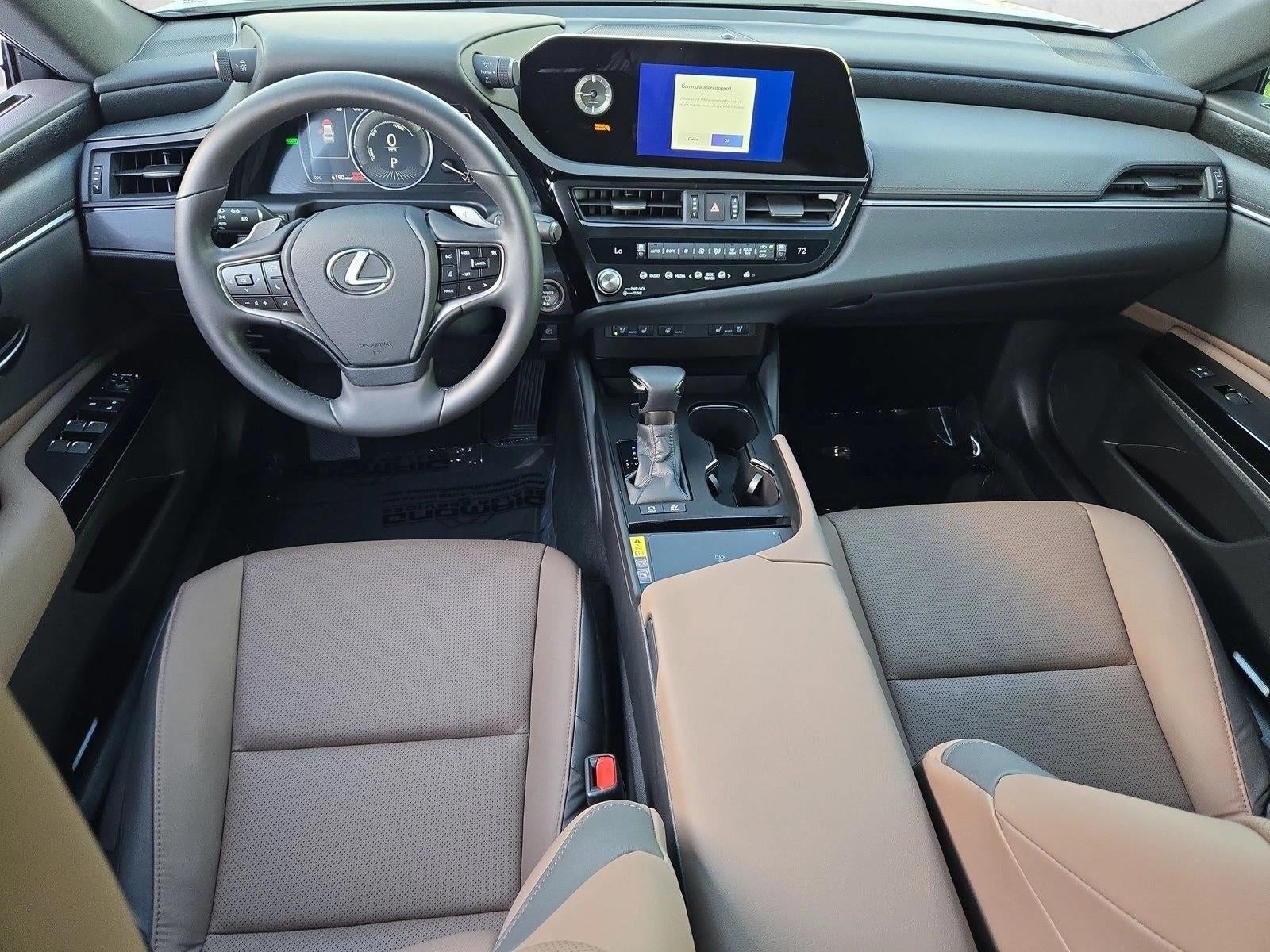 2025 Lexus ES 300h FWD