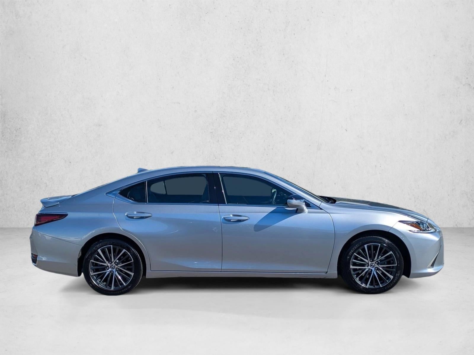 2023 Lexus ES 300h FWD