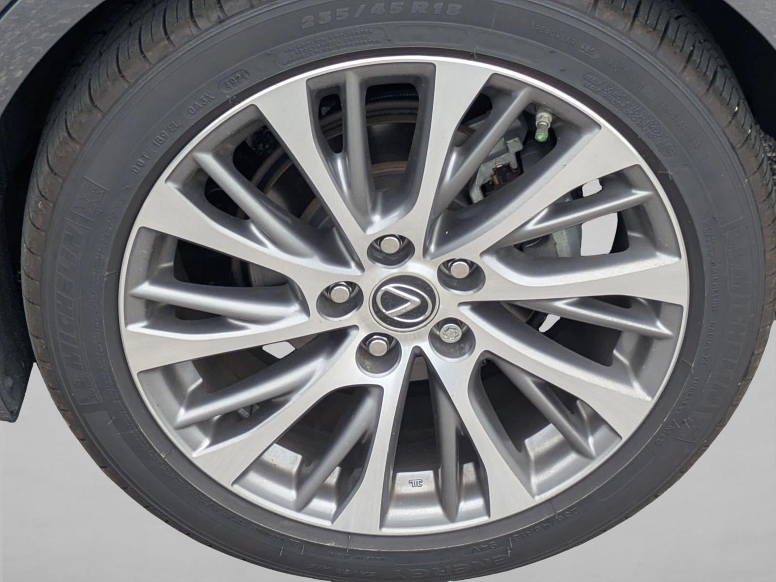 2021 Lexus ES 300h FWD