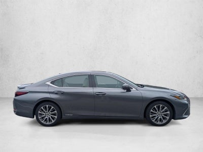 2021 Lexus ES 300h FWD