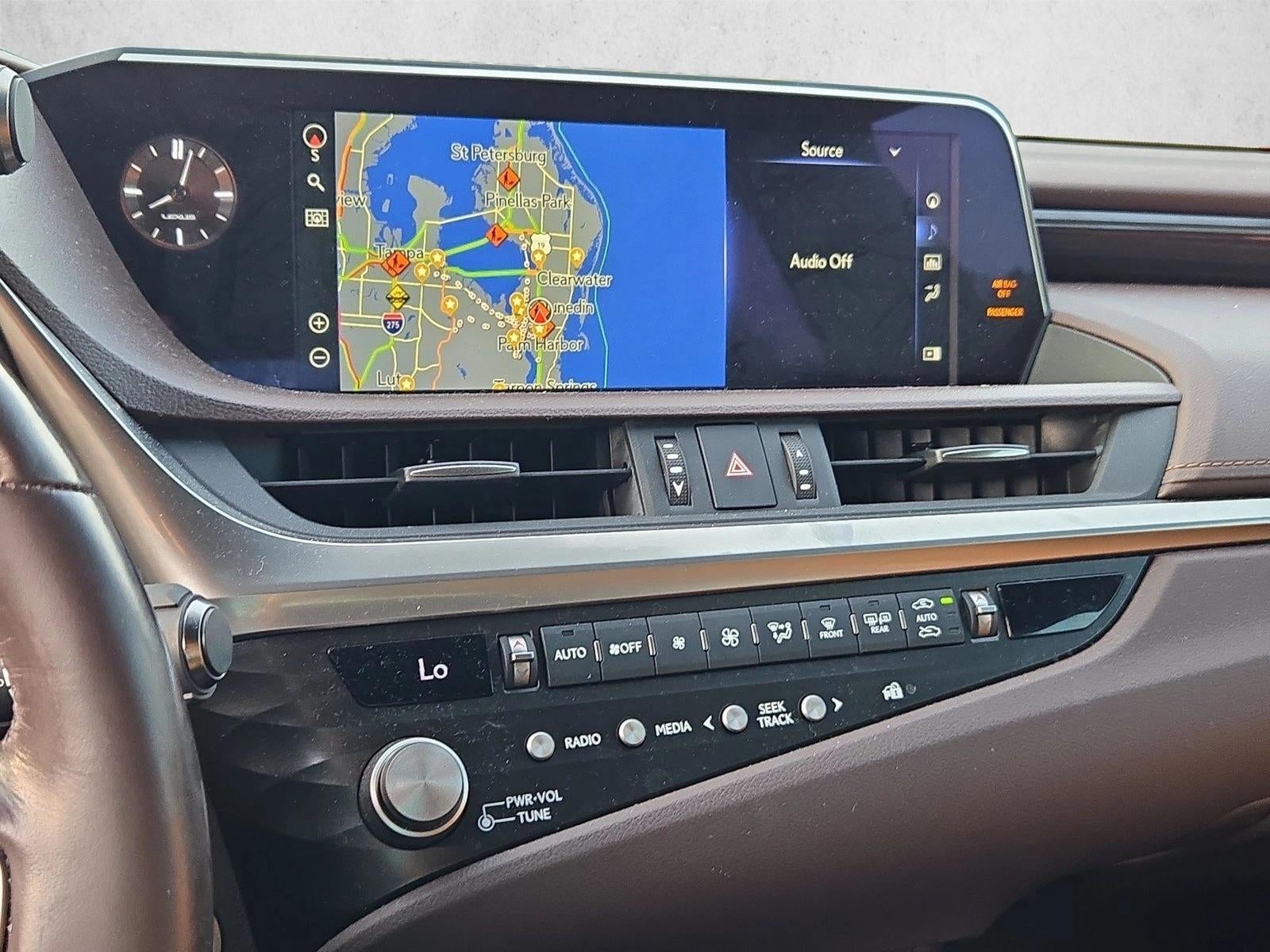 2021 Lexus ES 300h Ultra Luxury FWD