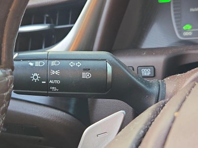 2021 Lexus ES 300h Ultra Luxury FWD
