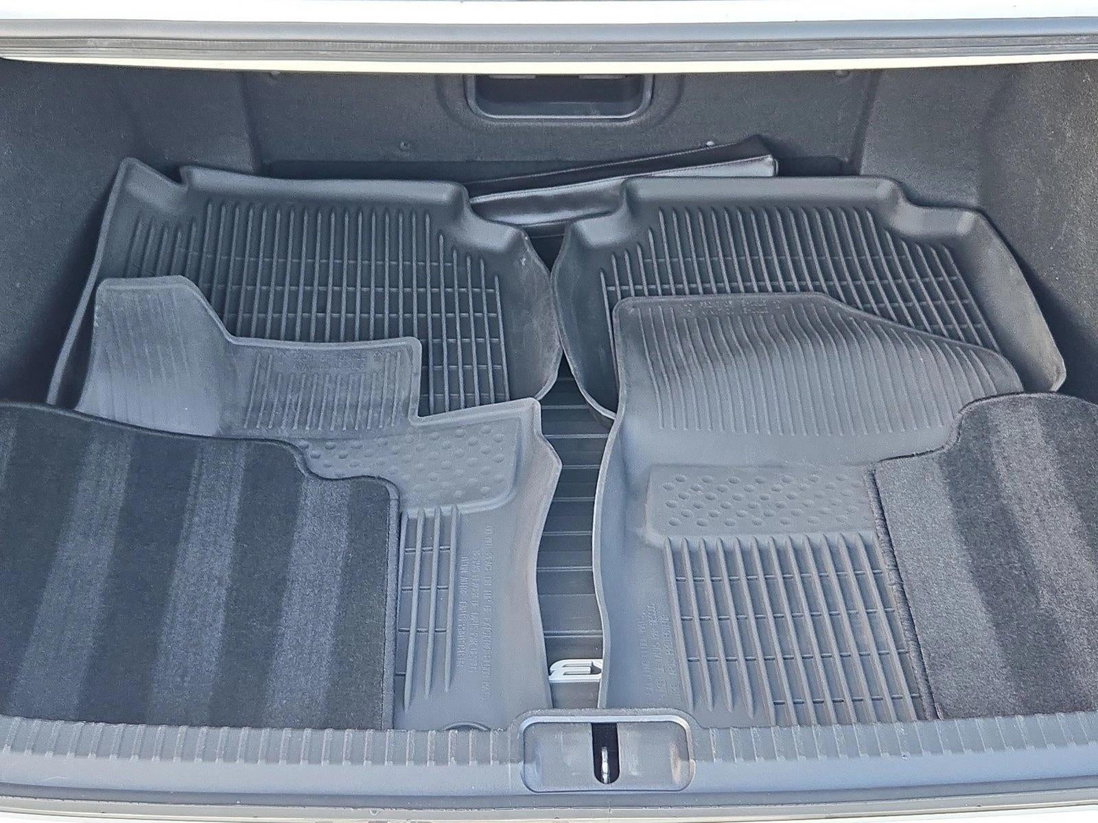 2024 Lexus ES 300h Ultra Luxury FWD