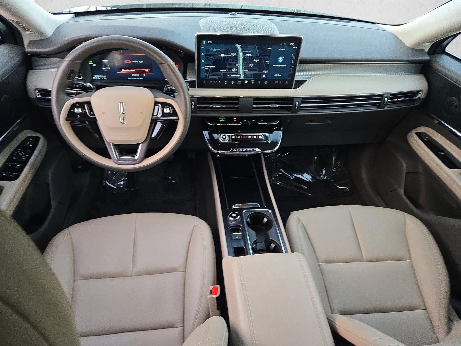 2023 Lincoln Corsair Standard FWD