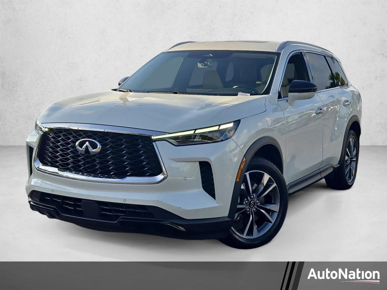 2023 INFINITI QX60 LUXE AWD