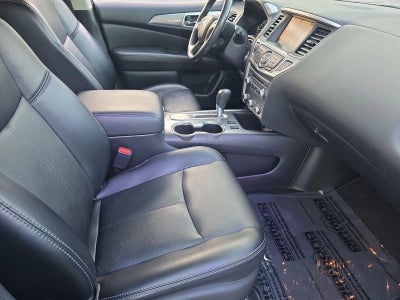 2019 Nissan Pathfinder FWD SL