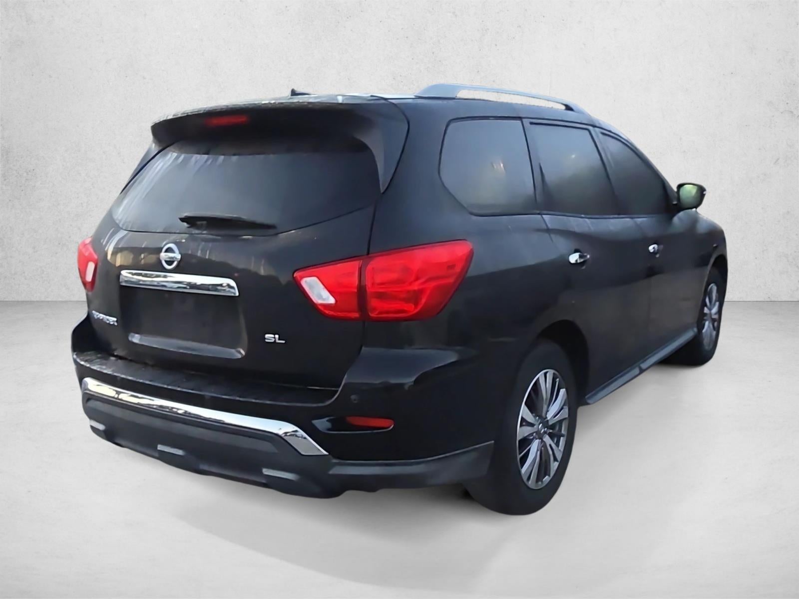 2018 Nissan Pathfinder FWD SL