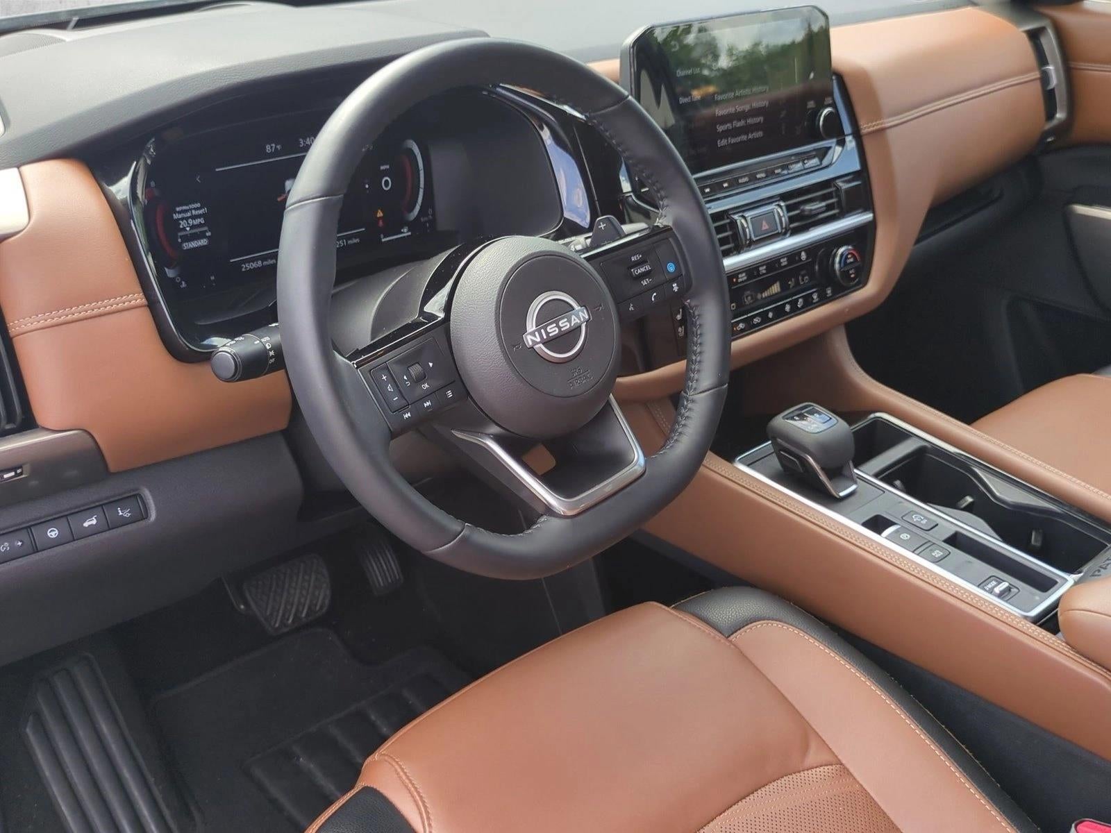 2024 Nissan Pathfinder Platinum 2WD