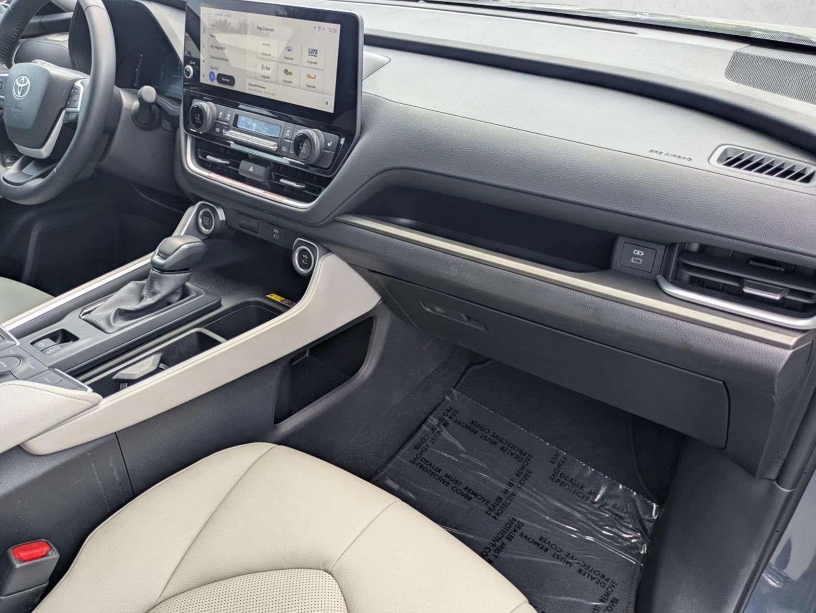 2025 Toyota Grand Highlander XLE FWD (Natl)