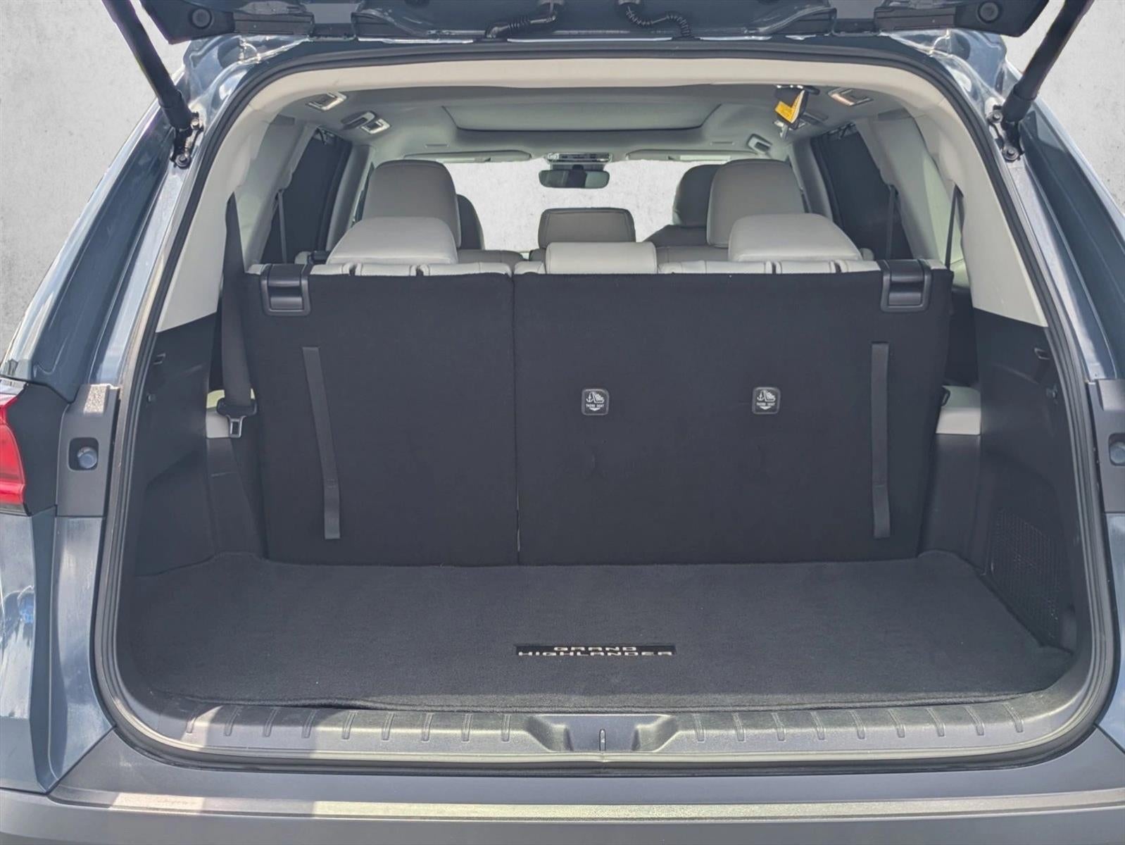 2025 Toyota Grand Highlander XLE FWD (Natl)