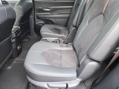 2026 Toyota Grand Highlander Hybrid MAX Limited AWD (Natl)