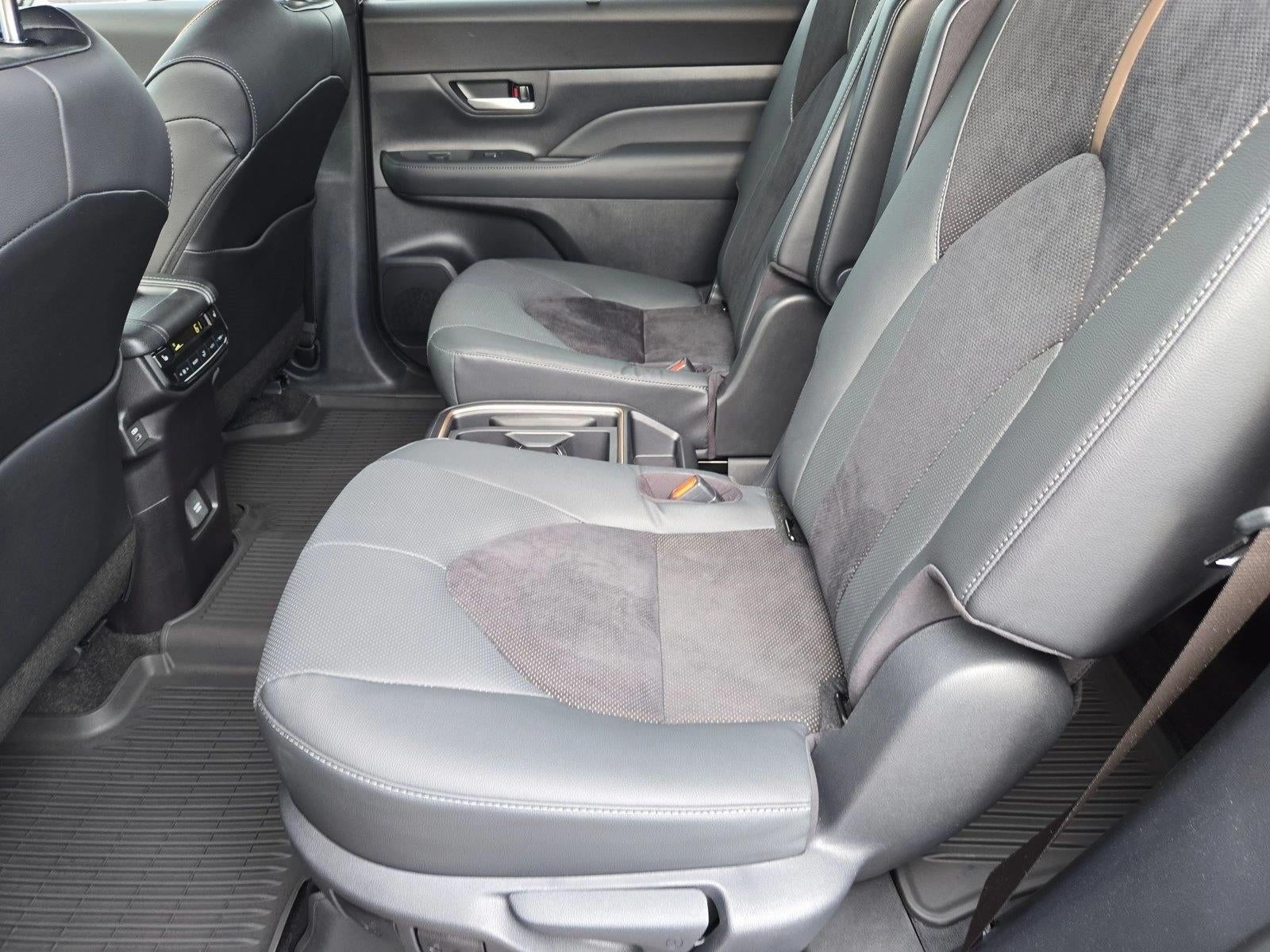 2026 Toyota Grand Highlander Hybrid MAX Limited AWD (Natl)