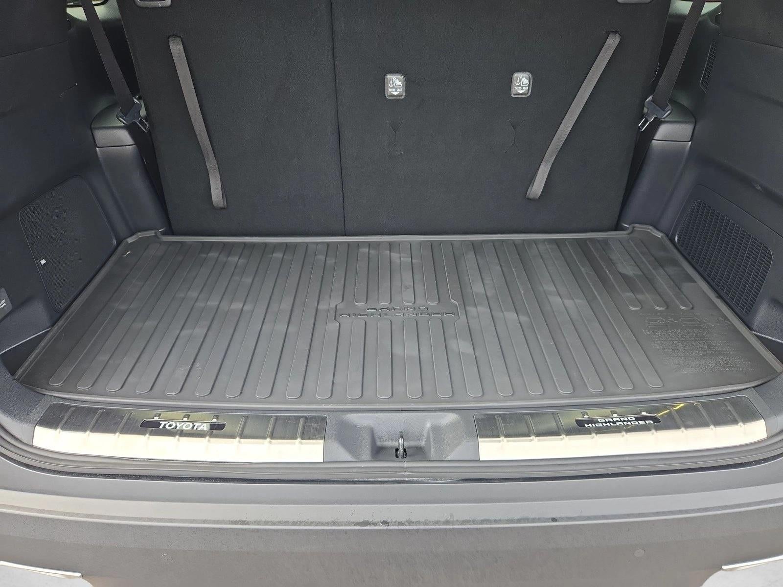 2026 Toyota Grand Highlander Hybrid MAX Limited AWD (Natl)