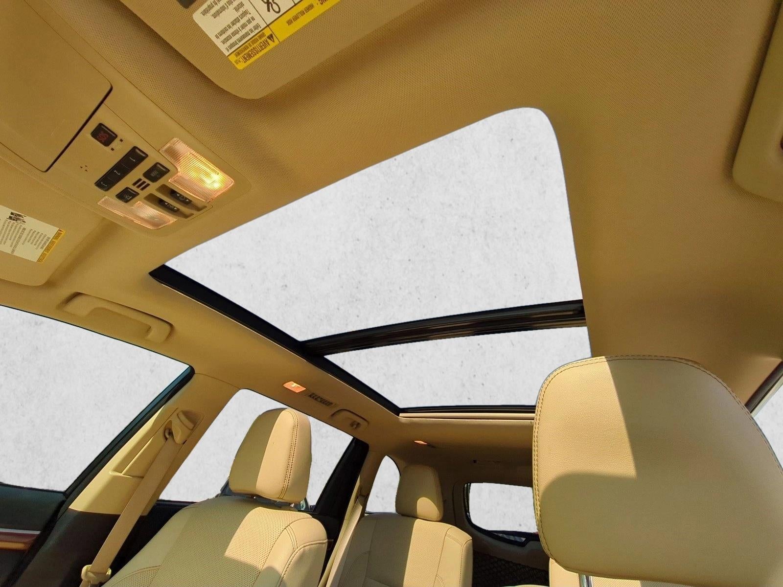 2017 Toyota Highlander Limited Platinum V6 AWD (Natl)