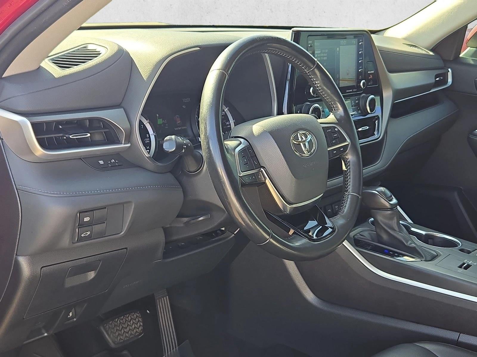 2021 Toyota Highlander XLE FWD (Natl)