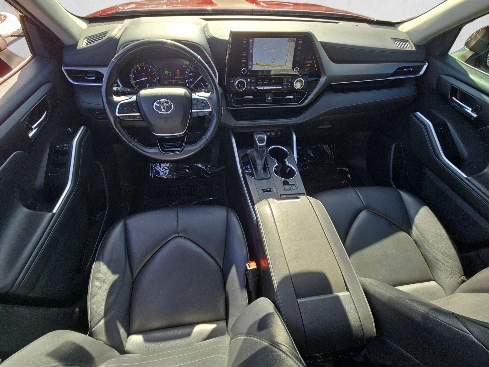 2021 Toyota Highlander XLE FWD (Natl)