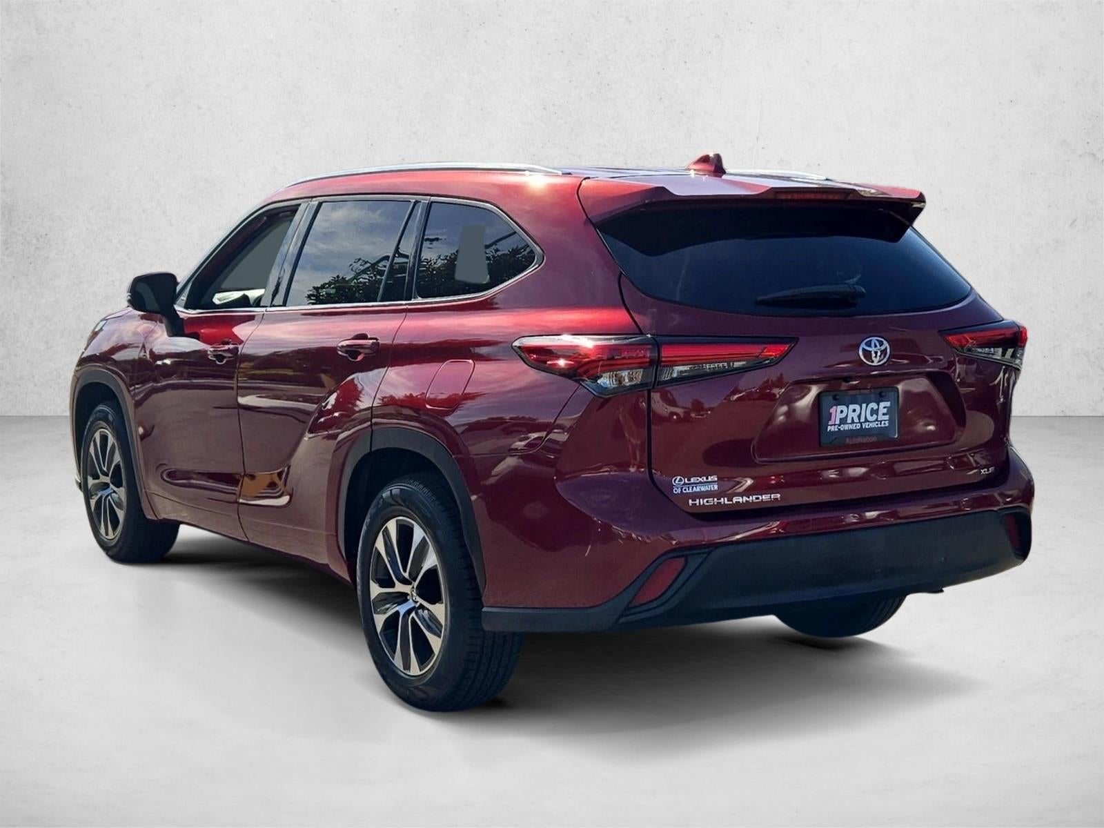 2021 Toyota Highlander XLE FWD (Natl)
