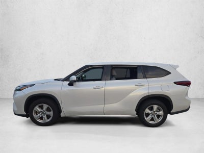 2024 Toyota Highlander LE FWD (GS)