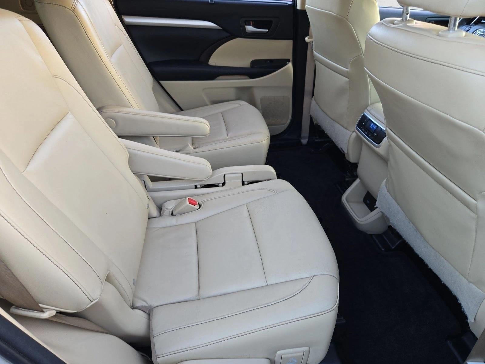 2016 Toyota Highlander FWD 4dr V6 XLE (Natl)