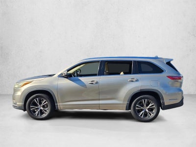 2016 Toyota Highlander FWD 4dr V6 XLE (Natl)