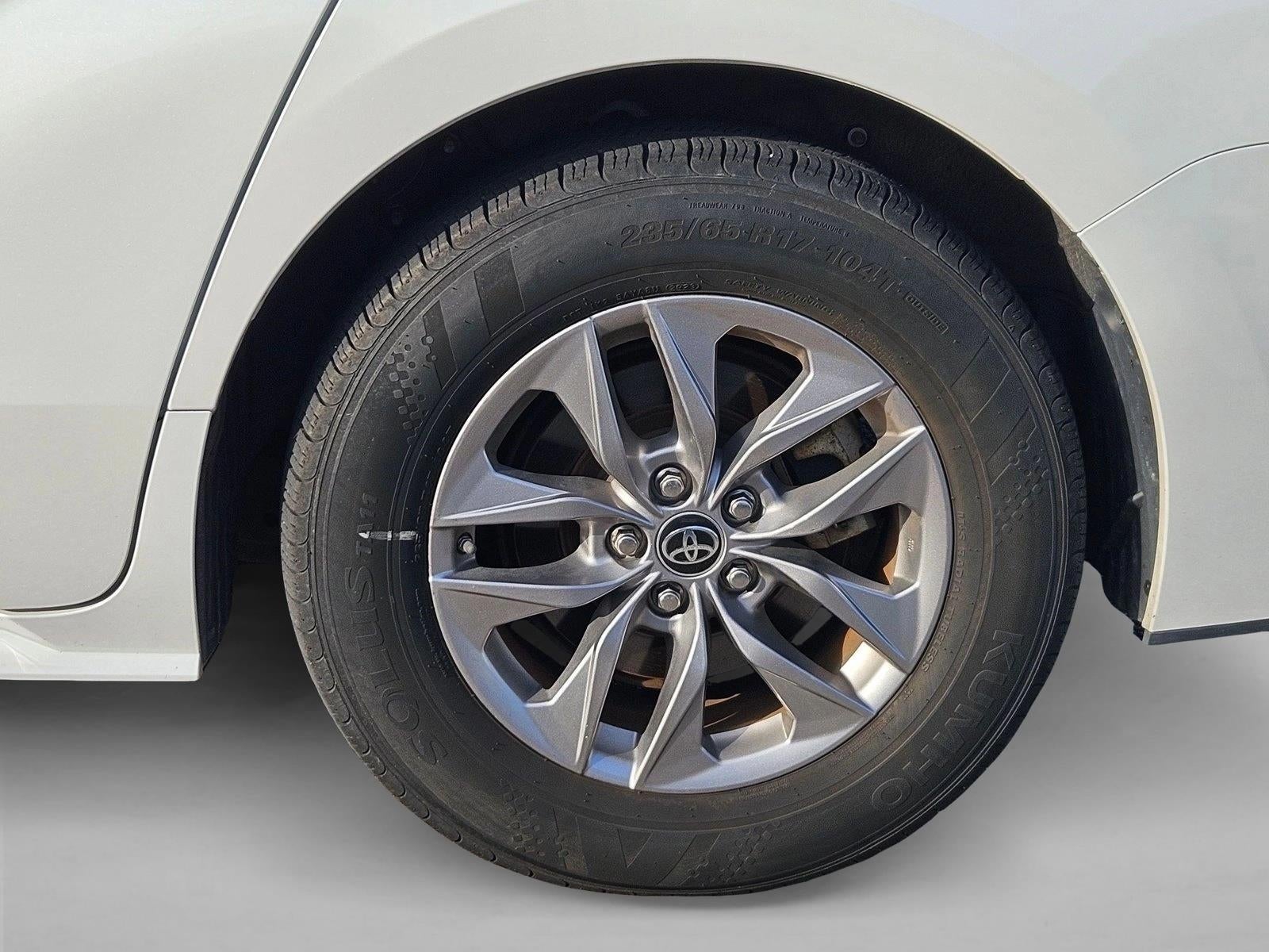 2022 Toyota Sienna XLE AWD 7-Passenger (Natl)