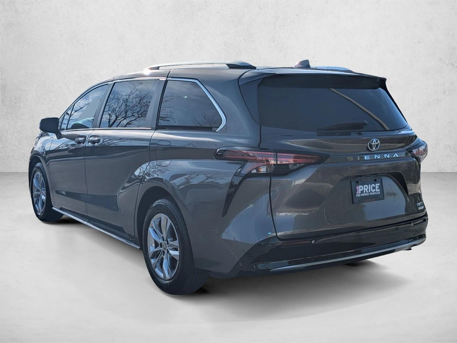 2023 Toyota Sienna Limited FWD 7-Passenger (GS)